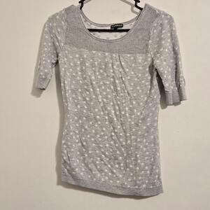 Express Gray Polka Dot Knit Short Sleeve Sweater Women’s Size Medium Top